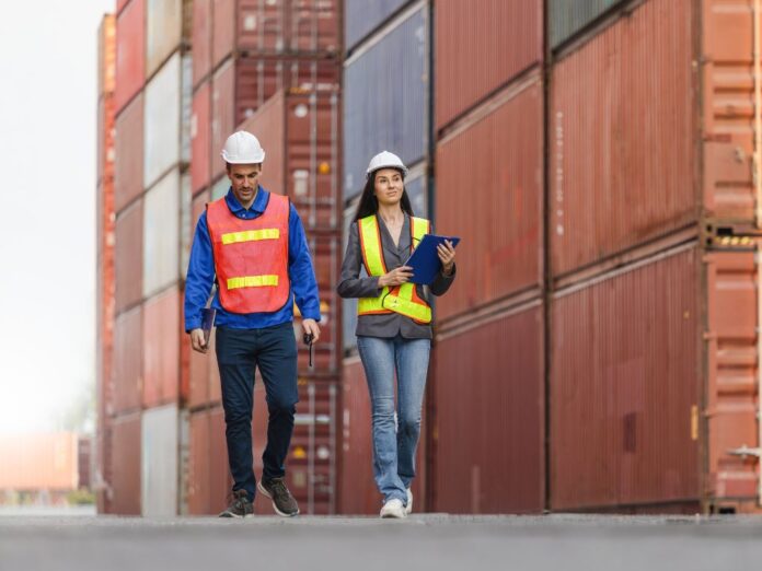 Melhorar a Gestão de Frete: 5 estratégias para reduzir custos e riscos na contratação de transporte