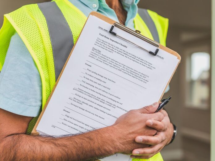 Veja neste conteúdo a importância de um bom check list de manutenção preventiva para que a sua frota esteja sempre em dia com a troca de peças.