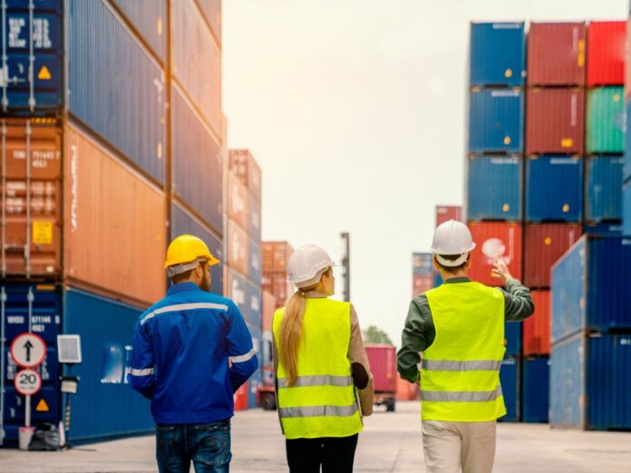 Veja neste conteúdo o que é supply chain e qual a sua importância para os pequenos empresários que buscam crescimento