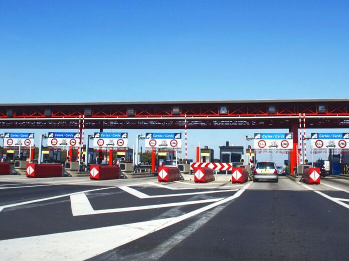 Veja sobre o futuro do free flow nas rodovias de Brasil para o próximo ano e quais são as principais tendências